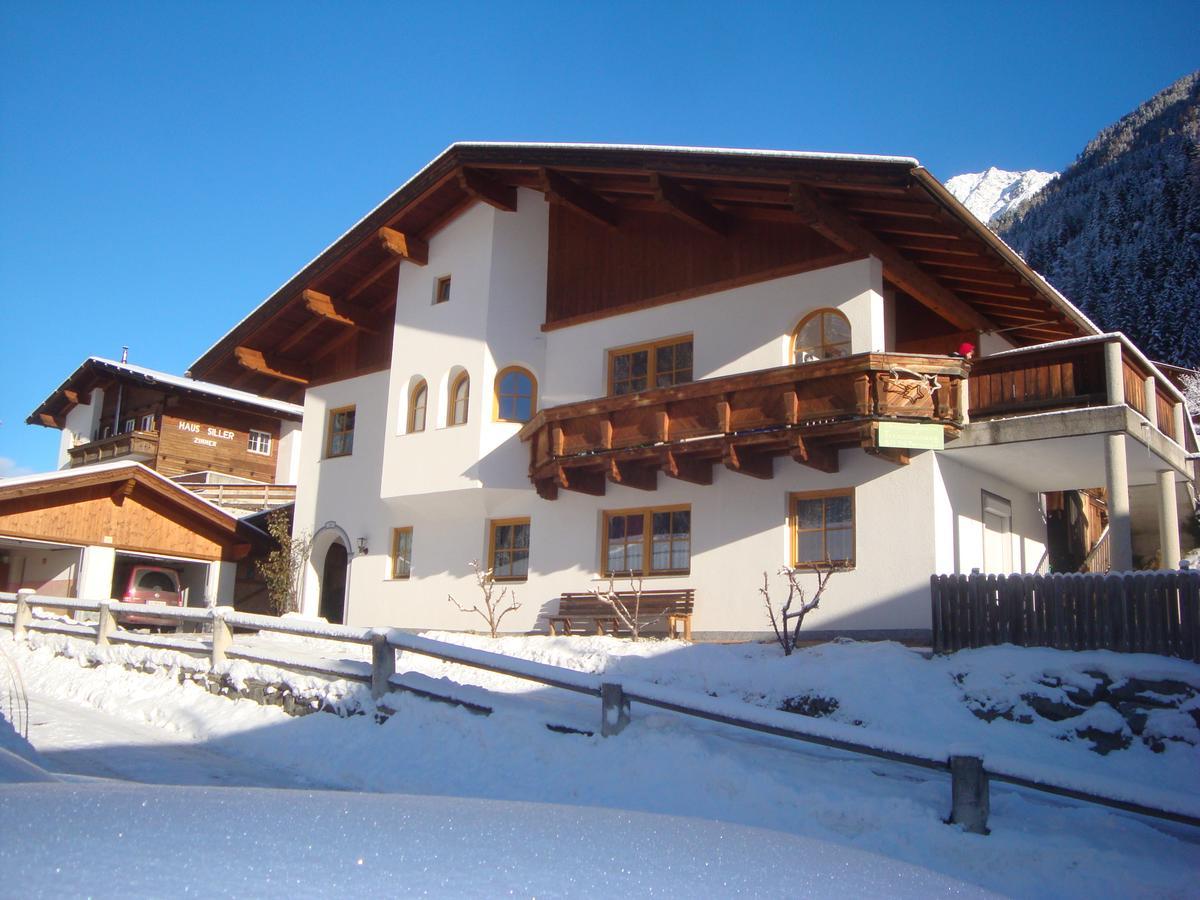 Alpenhaus Christian Apartment Neustift im Stubaital Luaran gambar